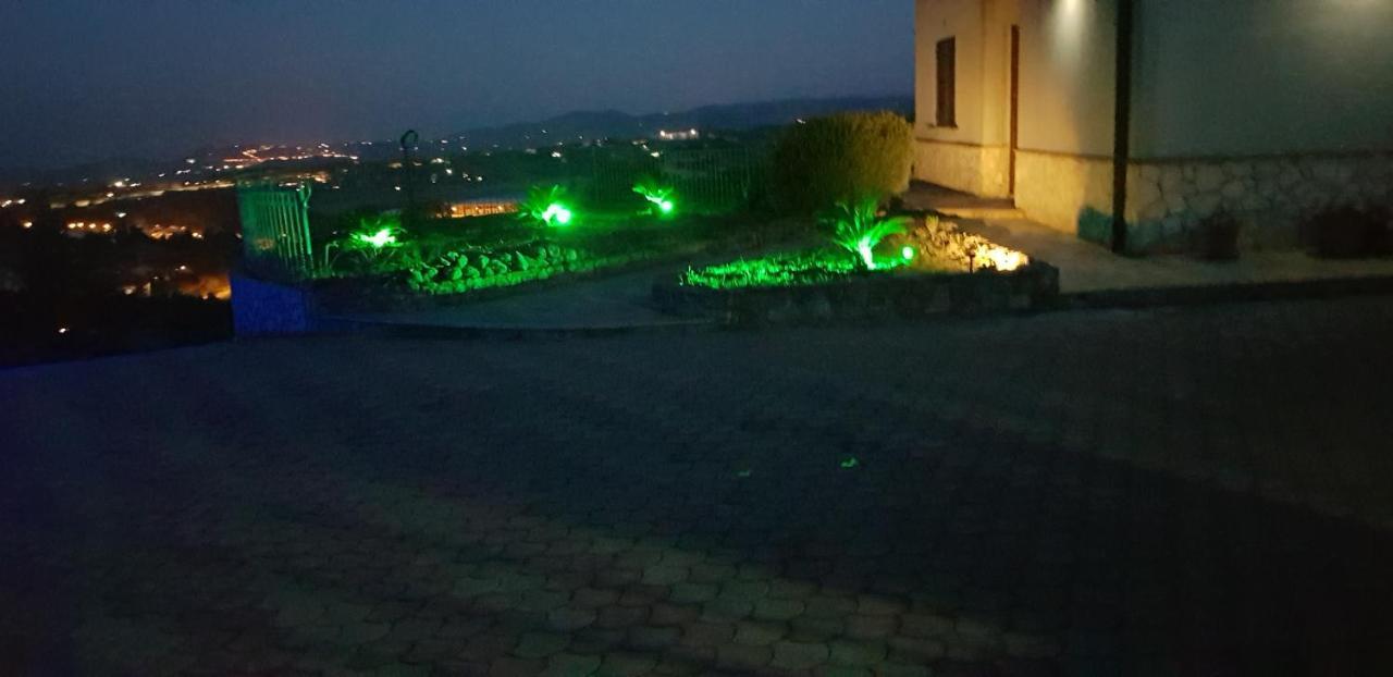 Enna Villa Del Sole E Delle Stelle Eksteriør bilde